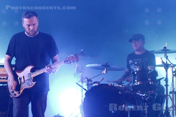 MOGWAI - 2019-07-06 - HEROUVILLE SAINT CLAIR - Chateau de Beauregard - Scene John - 